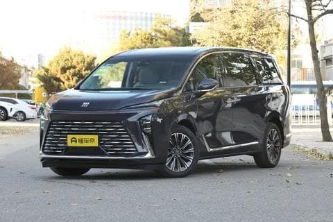 家庭用车：MPV与SUV的全方位对比分析