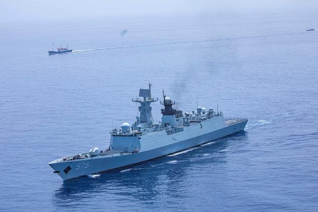 已坚持16年，为何中国海军长期在亚丁湾护航？不止是为了打击海盗