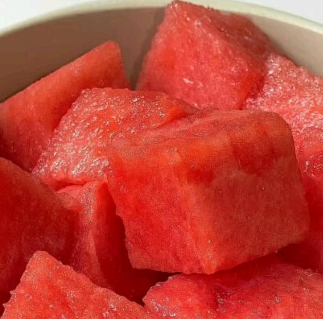 消暑解渴水果大比拼！西瓜、水蜜桃、柠檬，你Pick谁？