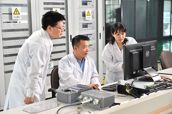 守护万家灯火！探访电网安全稳定运行背后的“科技密码”