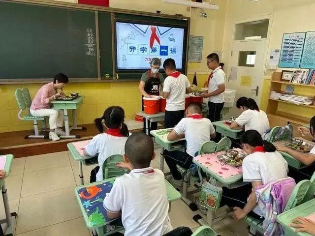 教育部：中小学应每学期开展食品安全及满意度测评