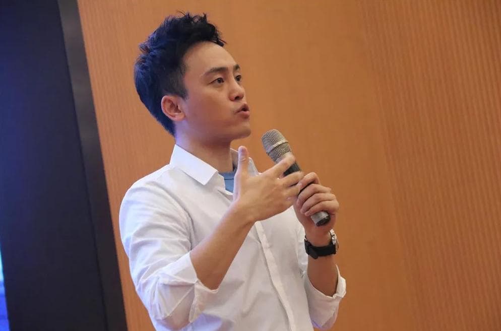一个人没有朋友，还主动和亲戚断交，这样的人普遍不简单，多半有三种心态！
