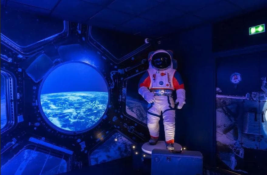 科学体验：探索知识的奇幻旅程