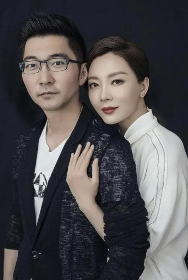 柳云龙陈数重聚忆《暗算》：一部奠定两人地位的经典之作