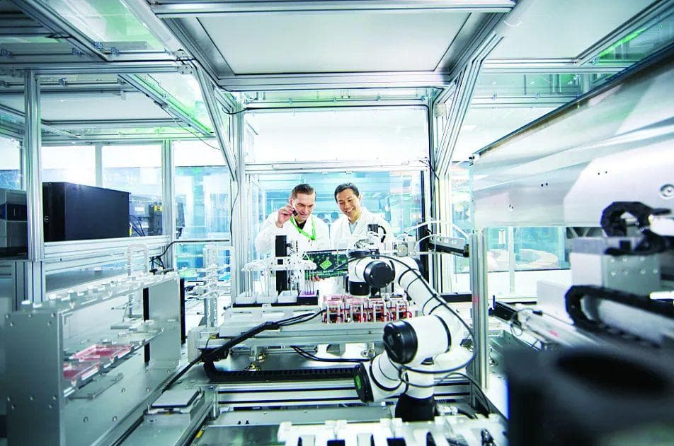 如同一场“及时雨”，科技创新券如何赋能上海生物医药企业开展科研？