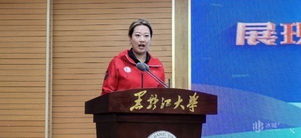 单板滑雪世界冠军李爽：为了高处的美景，向梦想前进