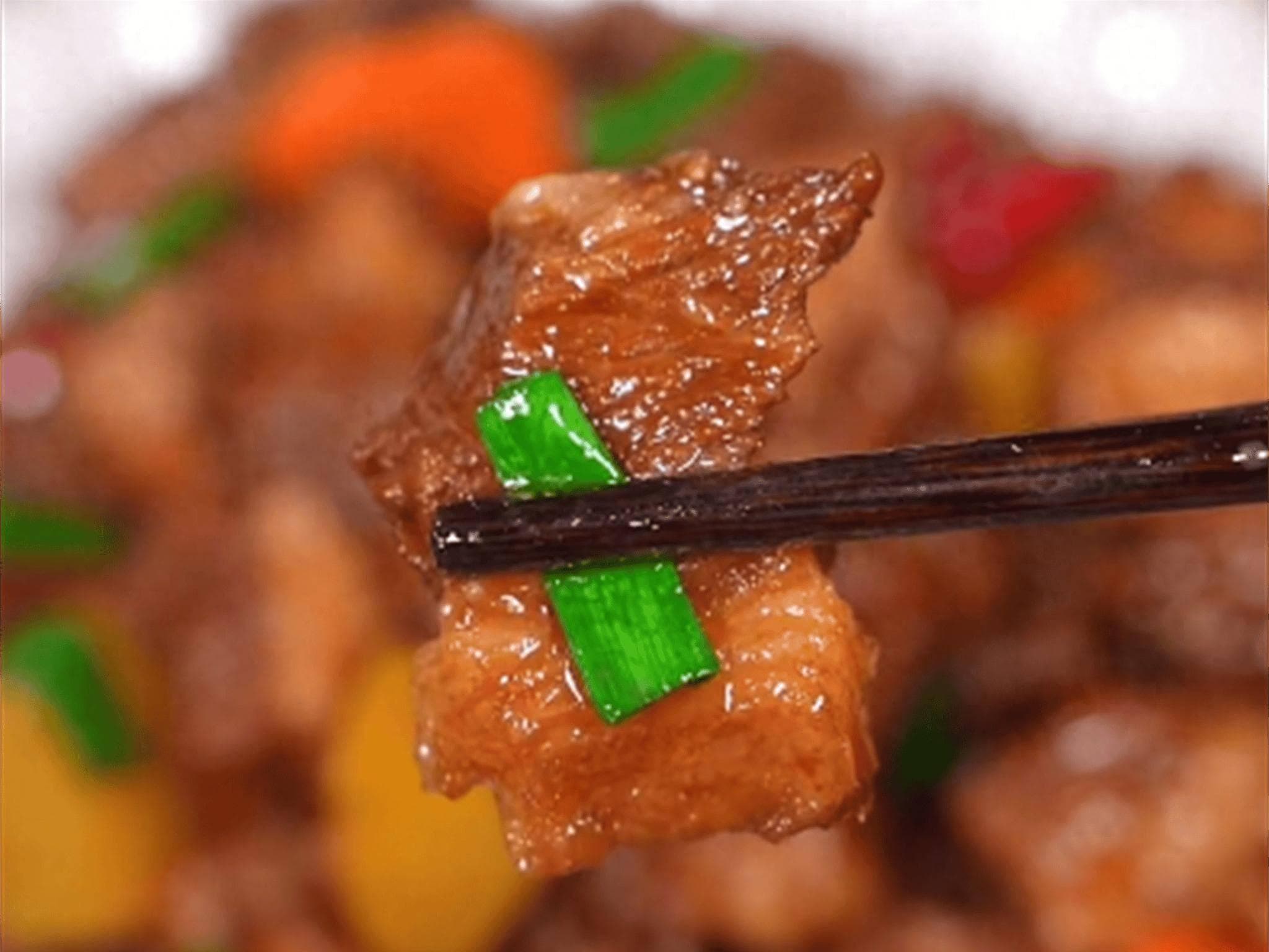 土豆牛腩的做法家常做法，学会这道烹饪菜谱，让你的家人赞不绝口