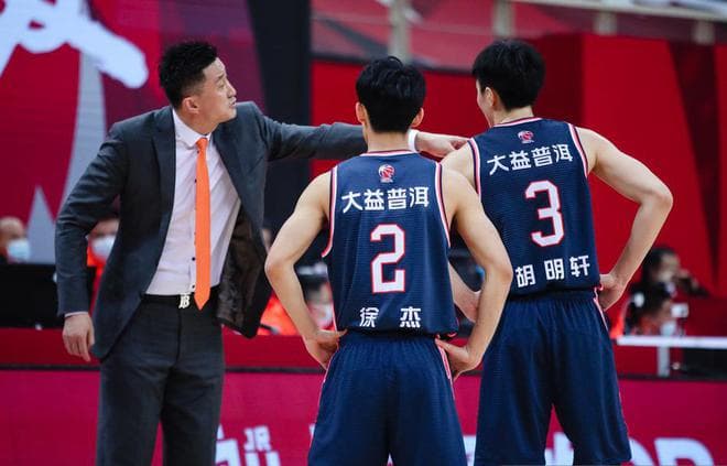 今晚！CBA战6场，CCTV5+直播广东男篮PK浙江广厦，周琦率北京出战