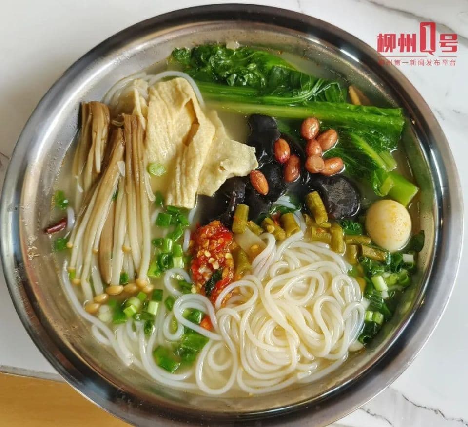 减肥也能嗦螺蛳粉？柳州版“减重食谱”公布，想“吃瘦”看过来！