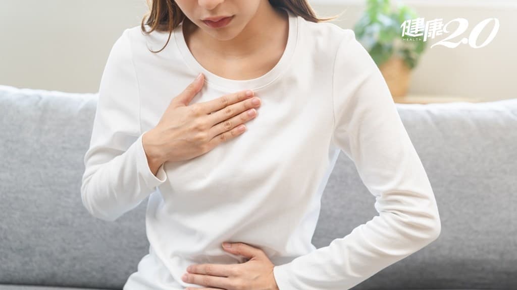 你「食積」了嗎？食積久易惹3病！中醫推3茶飲去油膩改善腸健康