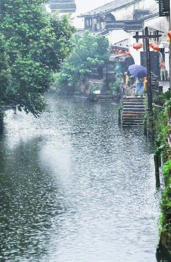 新市古镇三大特色：浙北古镇文化史上的璀璨明珠