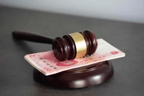 快递公司不放假员工可以起诉
