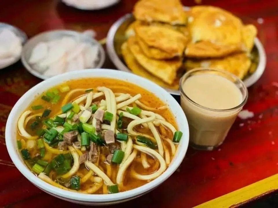 西藏冬游美食指南：舌尖上的拉萨