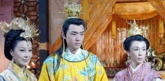明清时代的母后皇太后圣母皇太后，东风压倒西风还是西风压倒东风