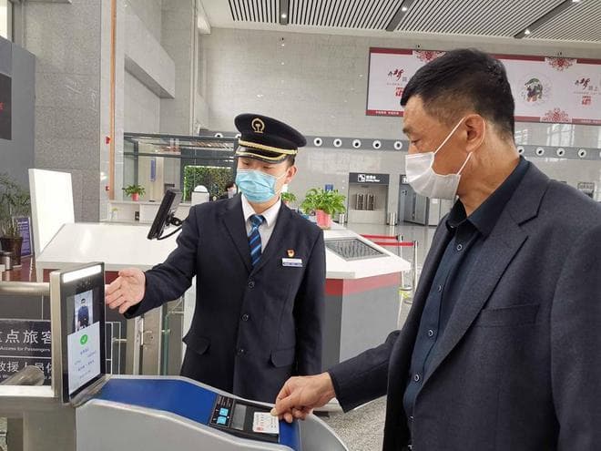 200ml定型喷雾是否可以带上高铁？你了解多少出行知识？