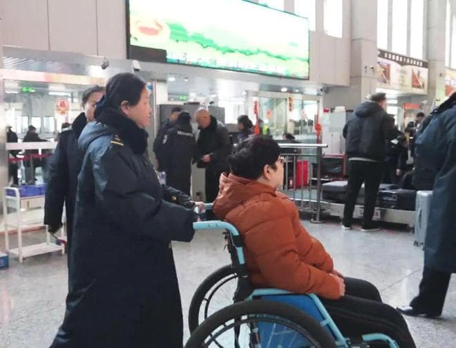 单日发送旅客超1万人次！