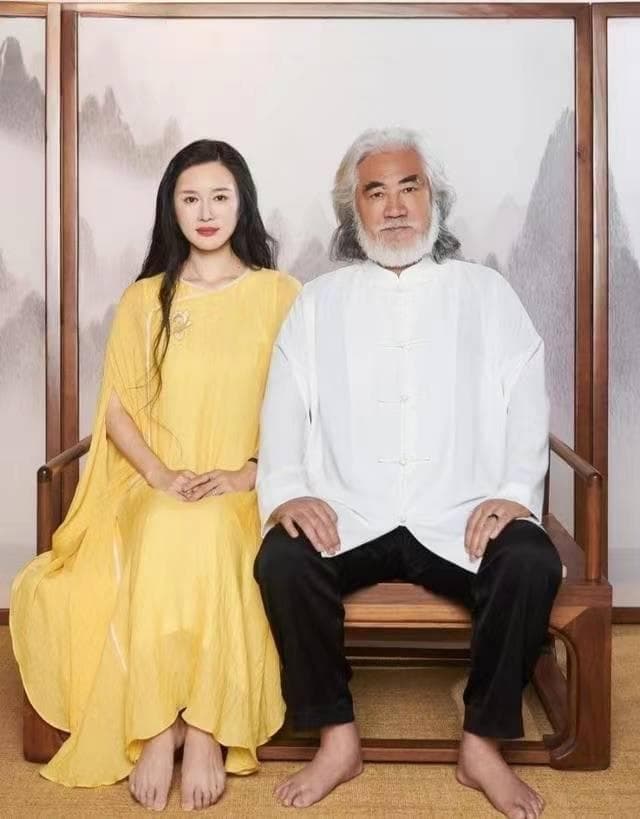 张纪中深情纪念金庸诞辰100周年：一代武侠宗师，永恒的精神传承
