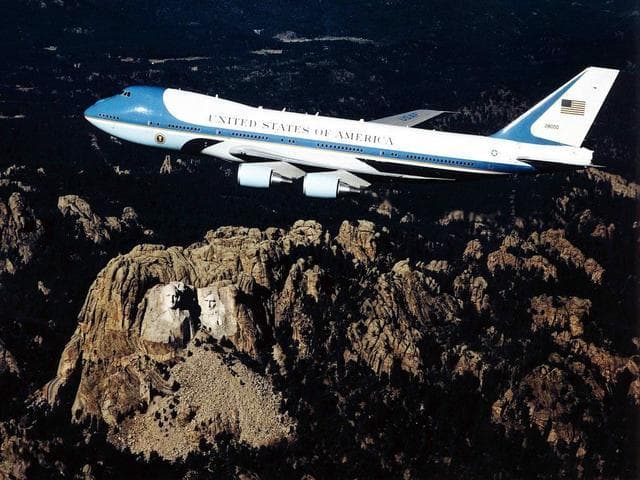 世界上最安全的飞机：美国总统的空军一号，它到底有多安全？
