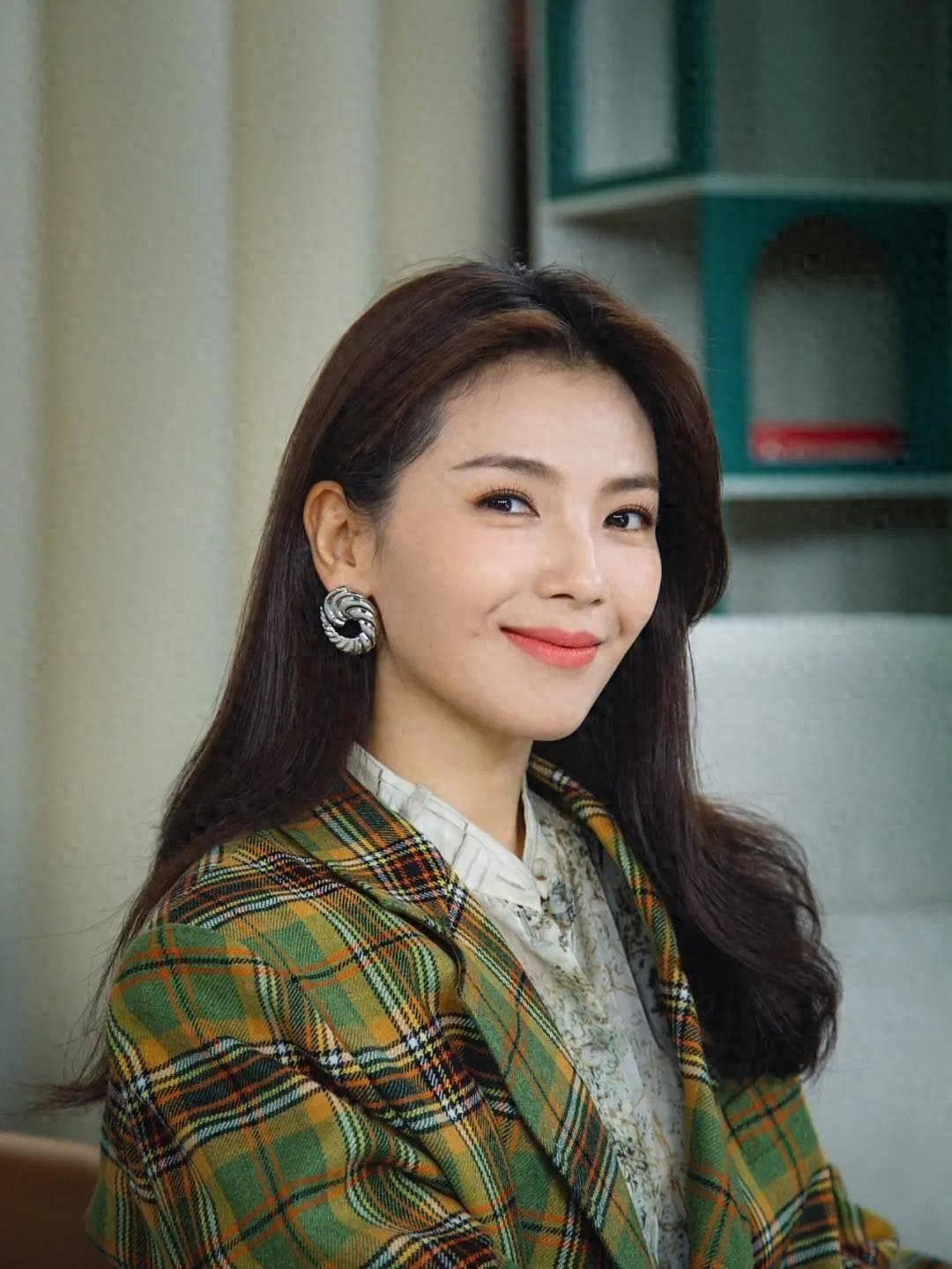 刘涛：我不后悔嫁给王珂，甘心成为全家顶梁柱，只因有婆婆做后盾