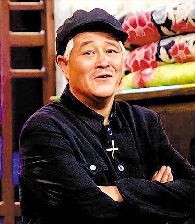 赵本山：春晚舞台上的“欢乐制造机”