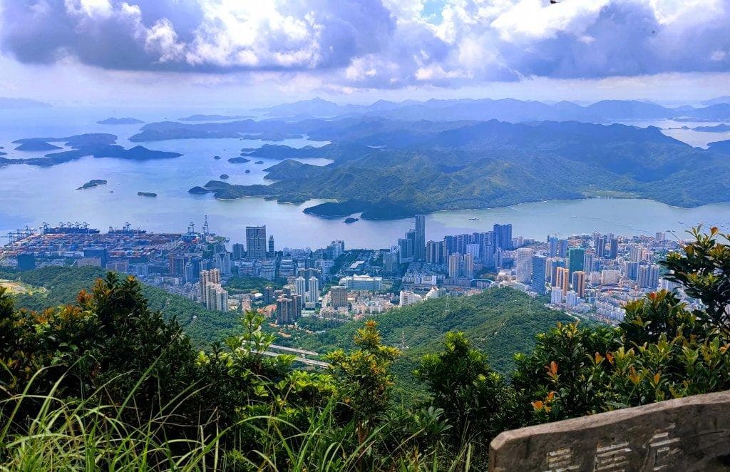 广东旅游必去的10大自然景观，广州1个，深圳竟然占了2个！