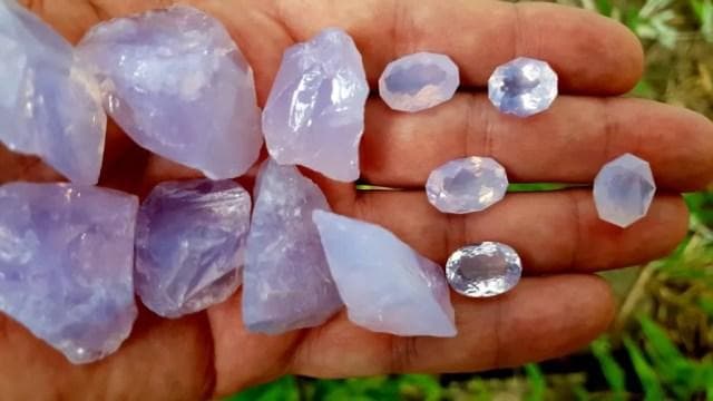 紫水晶：神秘的紫色宝石——治疗和工业用途
