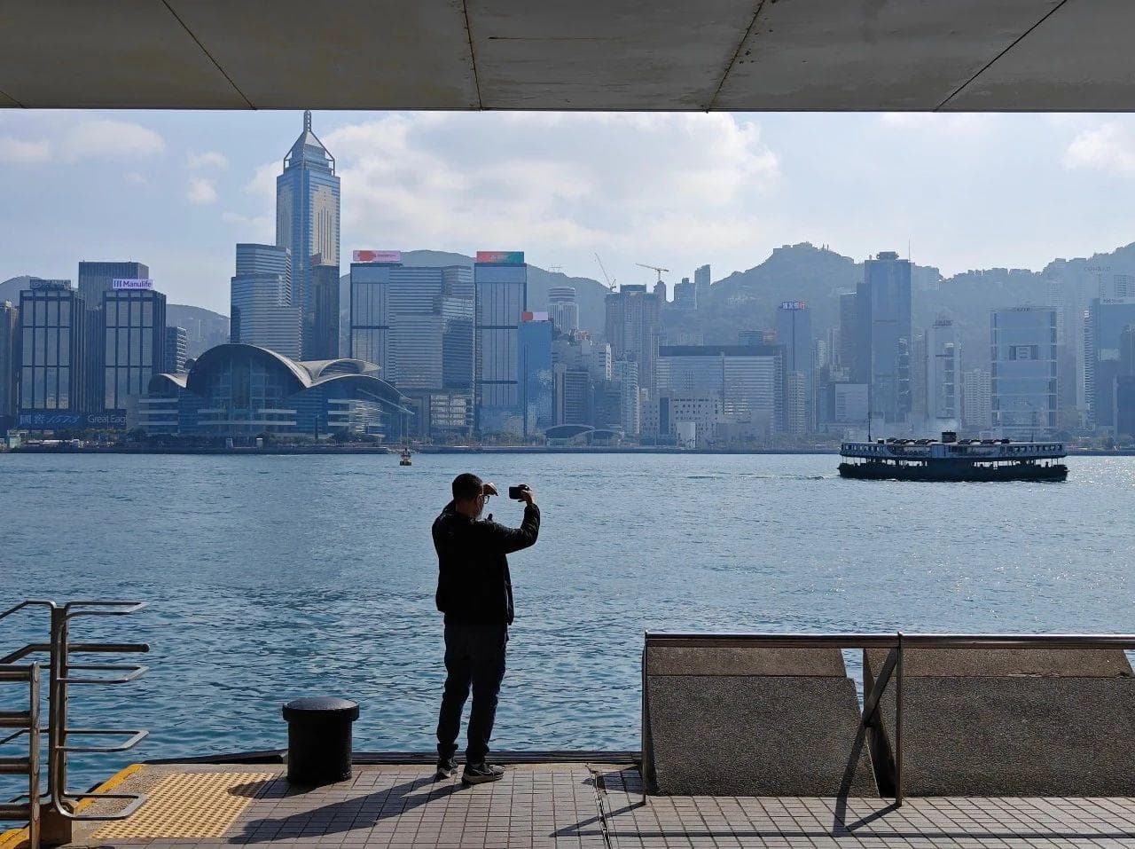 香港金管局：人民币股票产品或“好事将近”