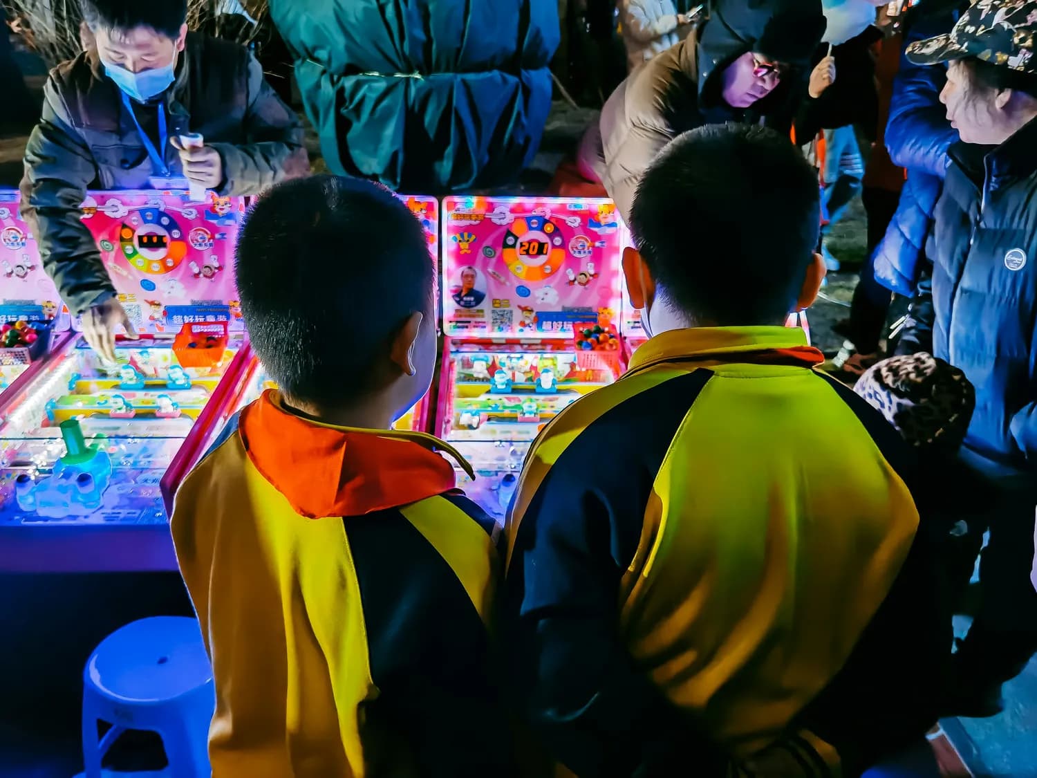 辽宁警方严打非法3D彩票经营，涉案人员获刑并处罚金