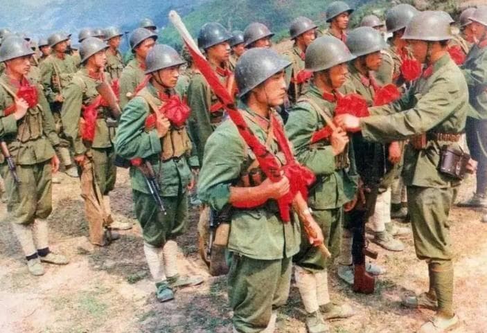 十年两山轮战：中越边境冲突与三国格局演变