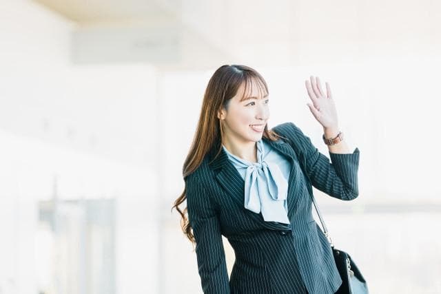 日本職場打招呼常說日語「お疲れ様です」是什麼意思？用法和注意事項告訴你！