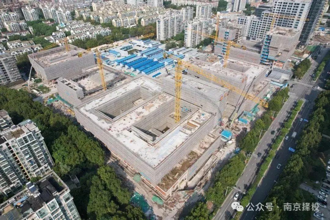 29中新校区已封顶！