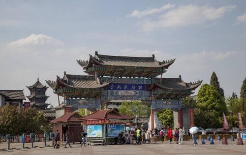 云南民族村一日游攻略，让游客一次性领略云南不同民族特色