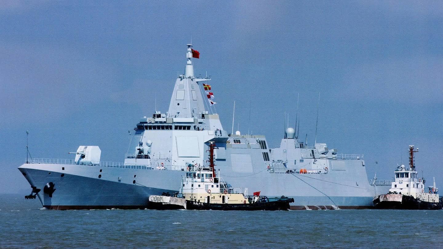 中国055型导弹驱逐舰：延安舰武器系统解析，美航母是真扛不住