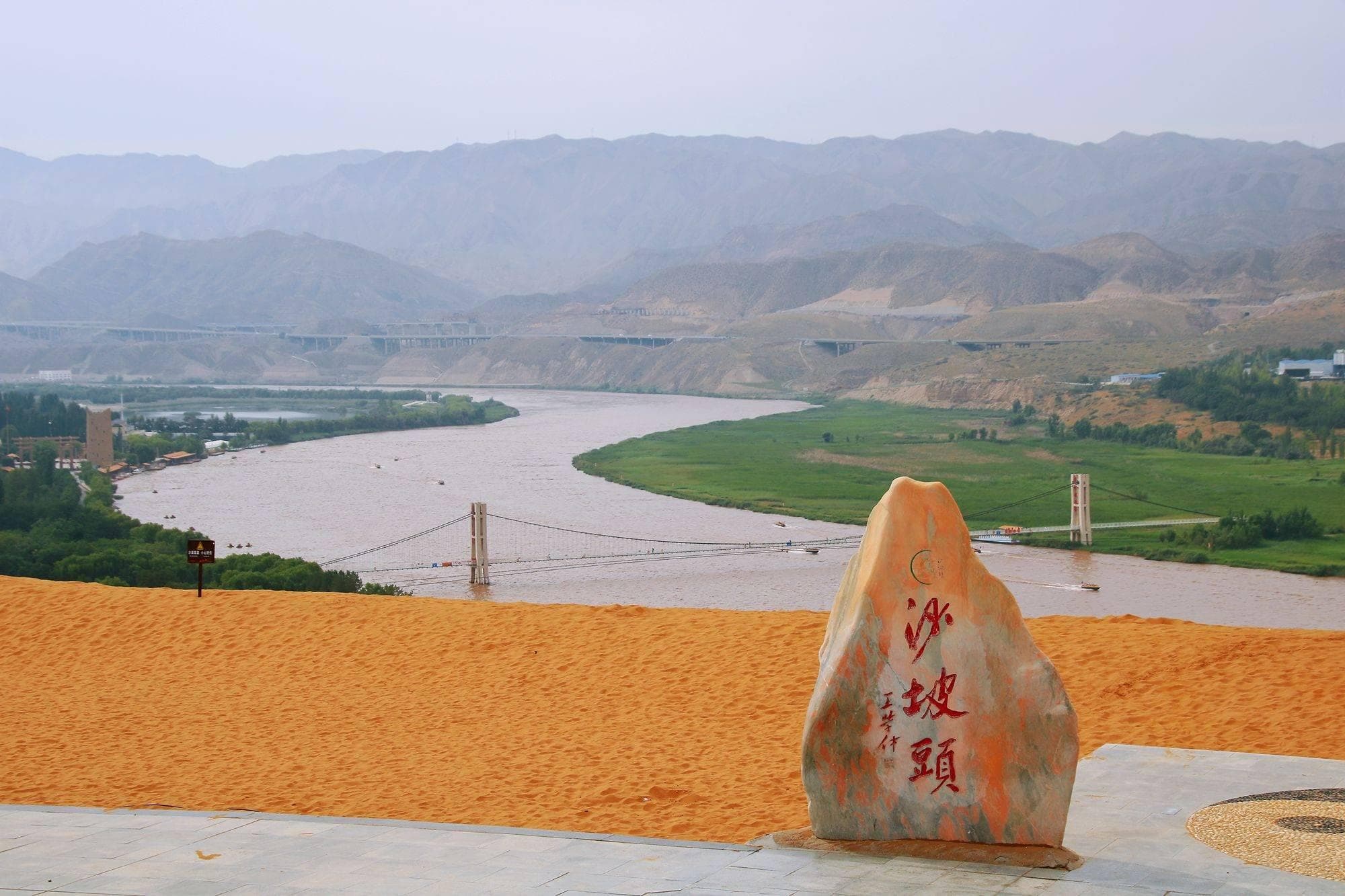 “爸爸去哪儿”带火沙坡头：宁夏5A景区的多元景观魅力