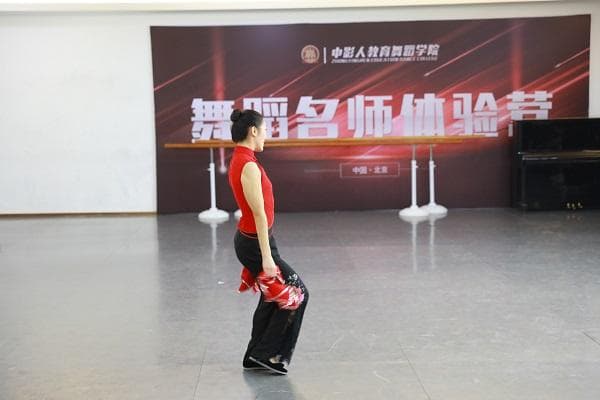 普通话中“一”和“不”的变调规则有哪些？
