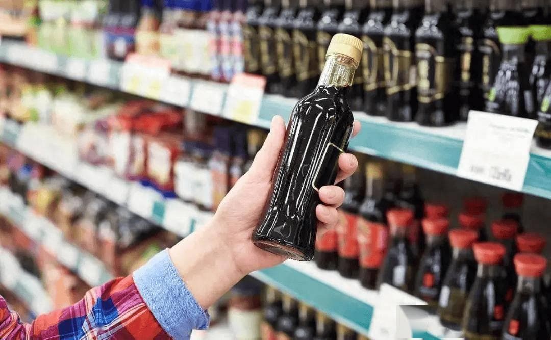 酱油选购指南：不是越贵越好，这5个字才是关键