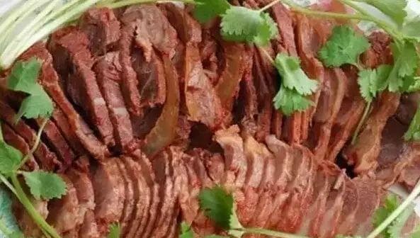 江苏宜兴美食猪婆肉