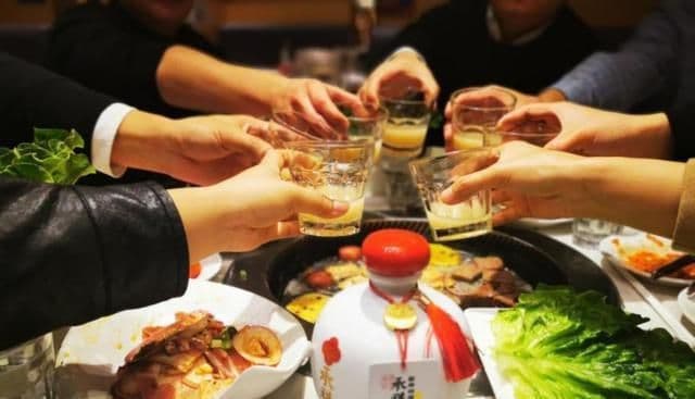 请客吃饭“4不请”，关系再硬也不行