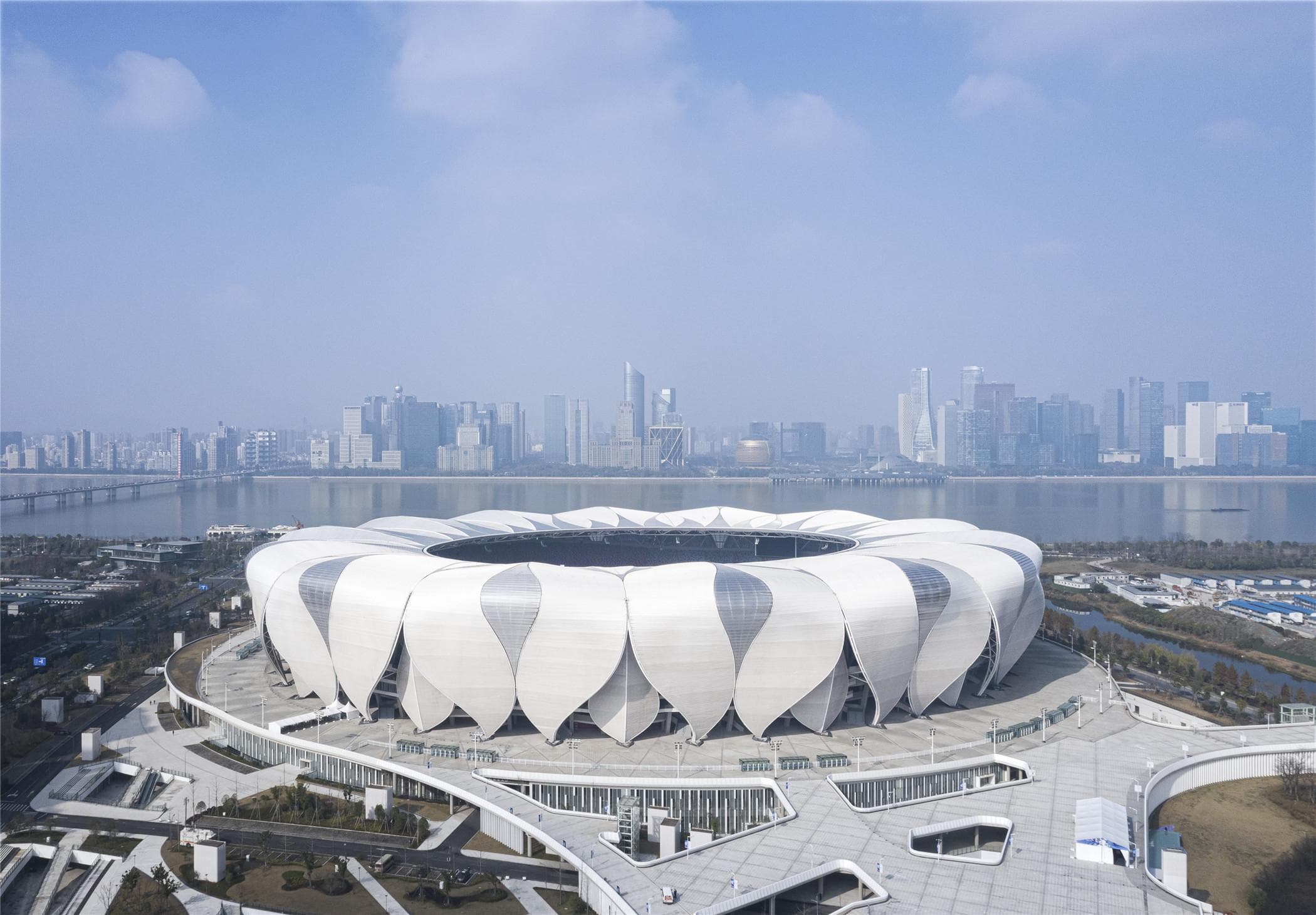 杭州奥体中心：江畔之莲 / NBBJ+CCDI悉地国际