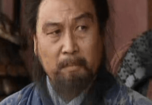 机智过人的陈宫，为什么不投向刘备的怀抱？