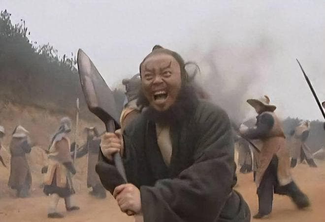 水浒五大用斧武将，李逵实力最菜，第一是东京八十万禁军副教头？