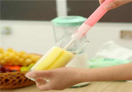 蛋白粉杯子臭怎么清理？原因、清理方法与预防措施全解析