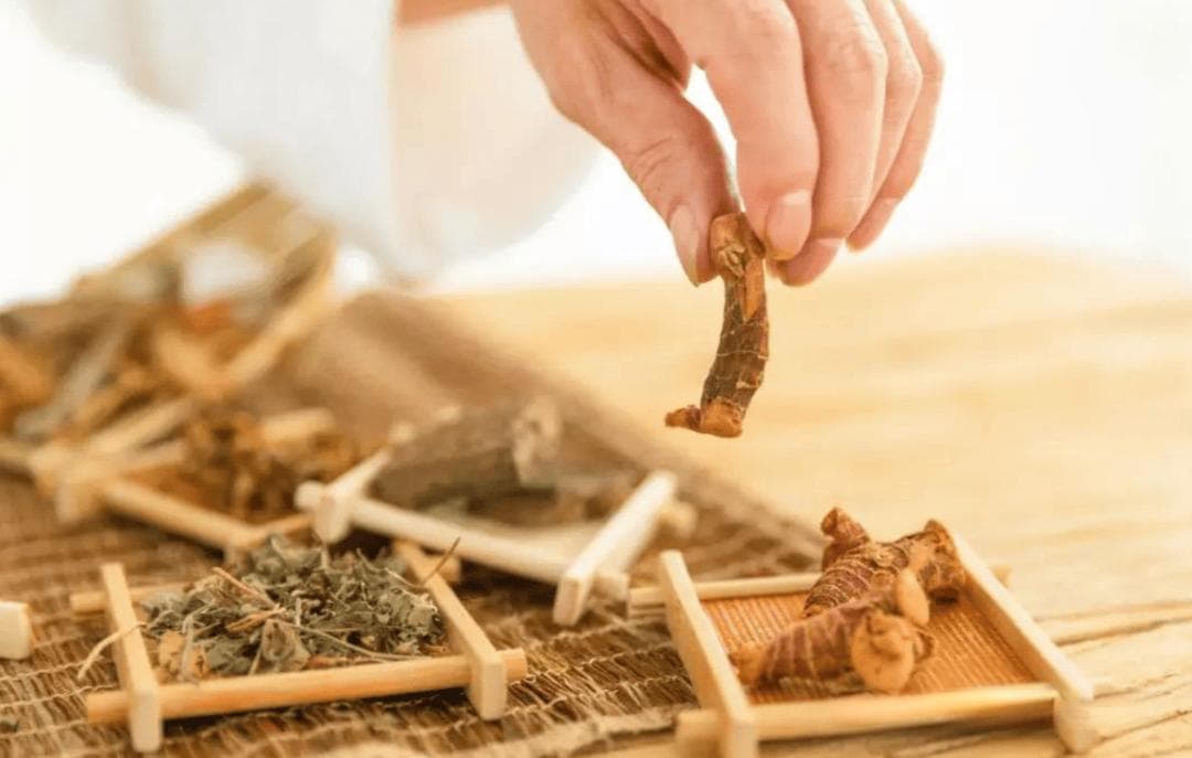 闻香治“疾病”？中医里的芳香疗法，你听说过吗？