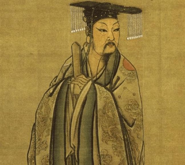 从夏朝两百多万到清末四亿，我国古代人口经历了怎样的增长？