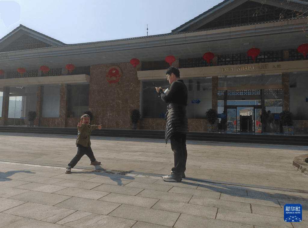 “一瀑跨两国”：中越德天（板约）瀑布跨境旅游合作区体验记