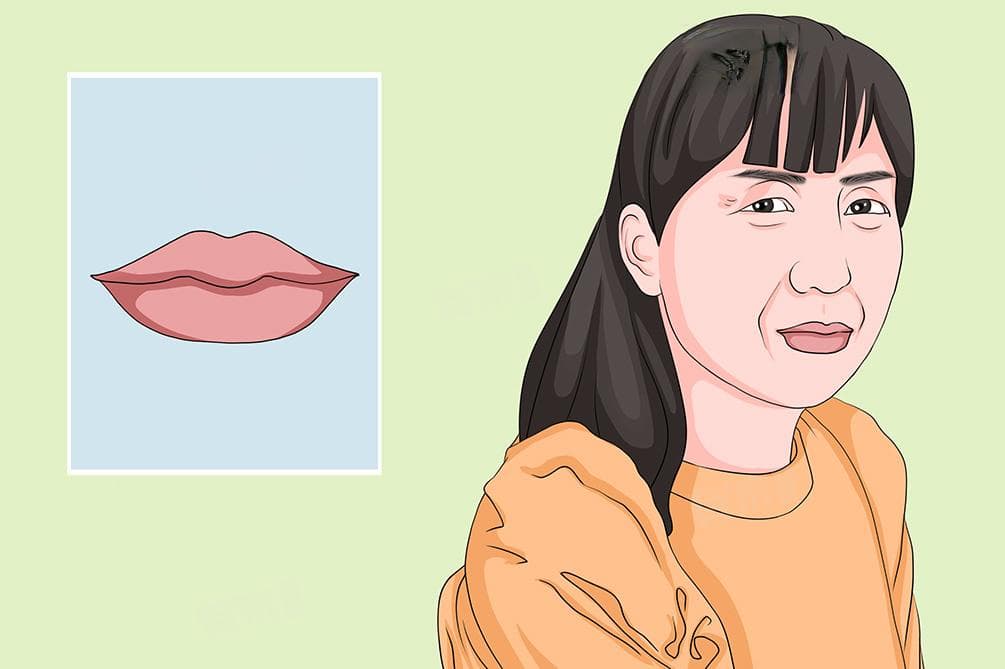 嘴巴发黑的原因及日常护理方法