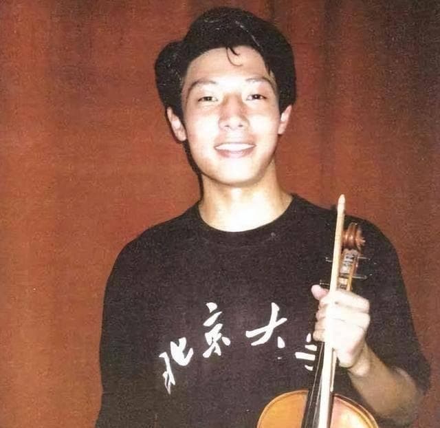 撒贝宁的北大之路：艺术特长与学术追求的完美融合