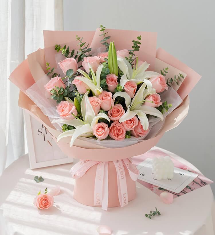 约会送花不再纠结：适合每种约会场合的花束