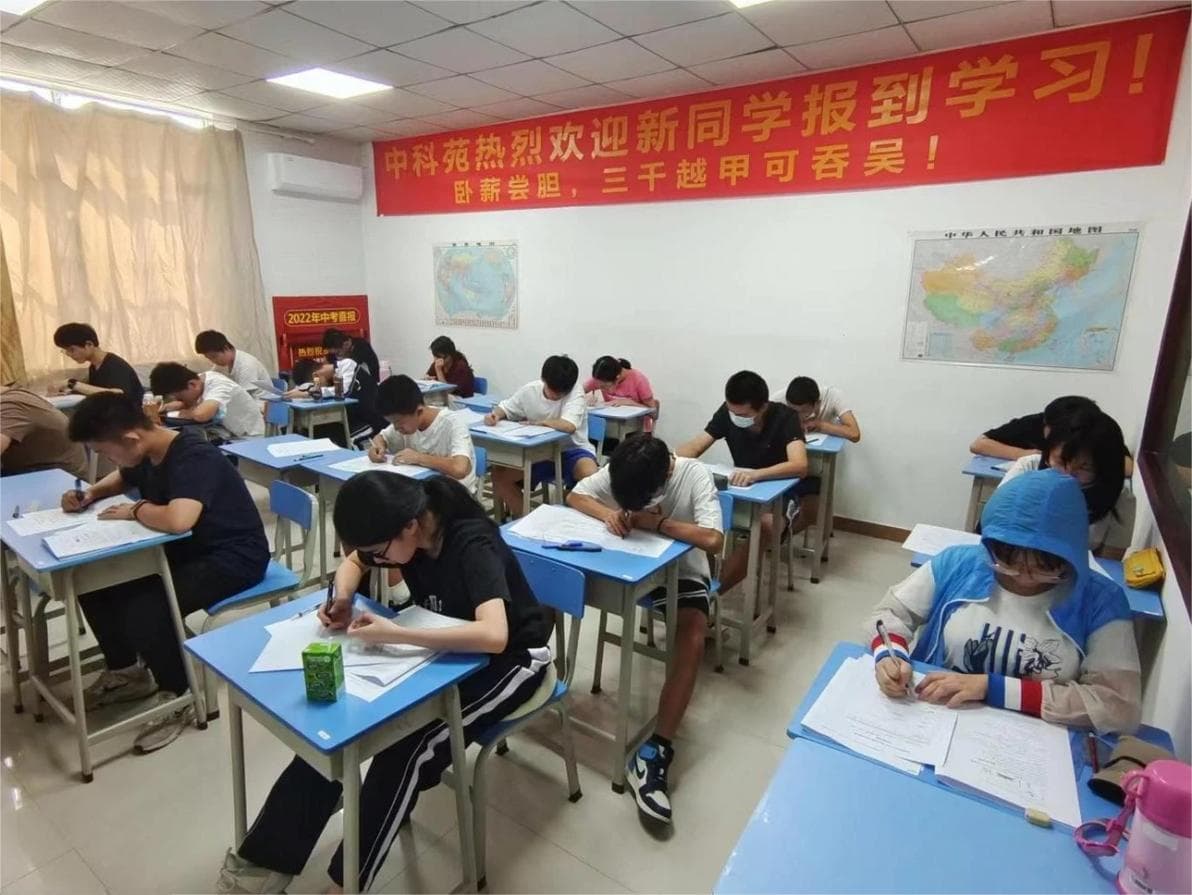深圳中考复读：是选择复读还是私立高中？