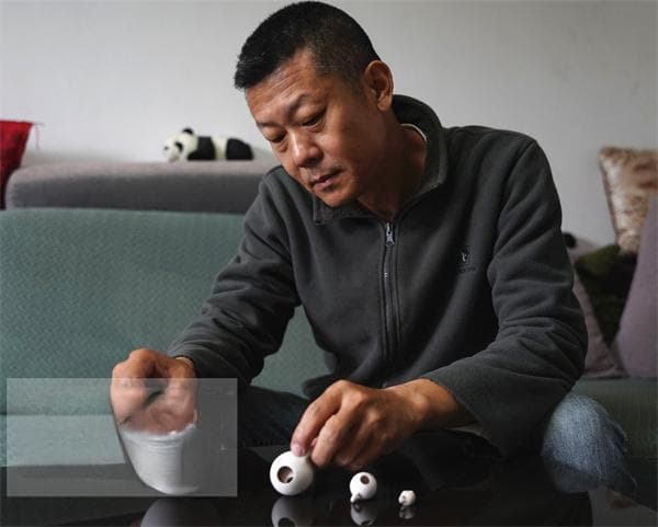 洛阳陶艺师孙震：成功挑战“世界陶王”